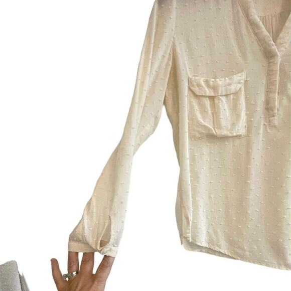 Maeve by Anthropologie Size 2 Cream Swiss Dot Long Sleeve Button Down Blouse - Picture 3 of 9